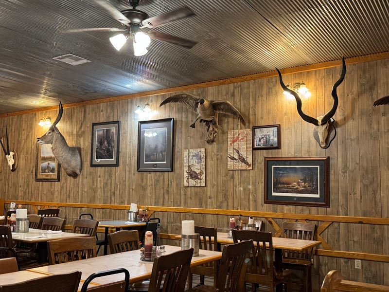 Atmosphere With a Louisiana Accent Atmosphere With a Louisiana Accent