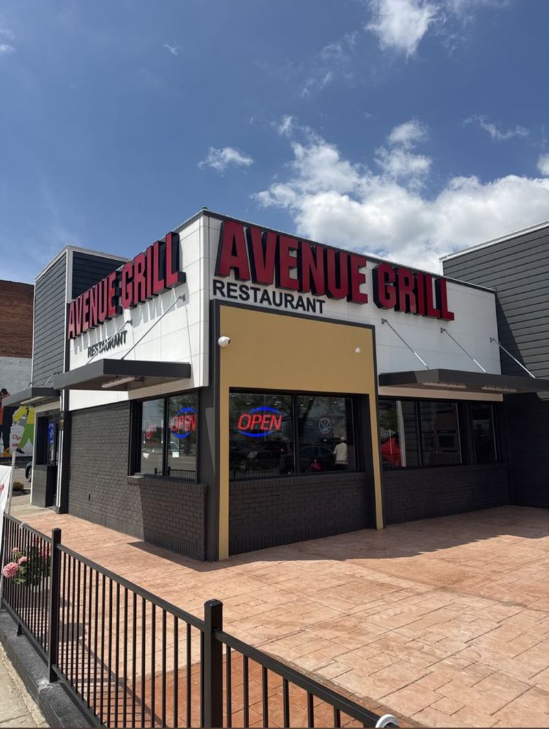 Avenue Grill Restaurant - Detroit Avenue Grill Restaurant - Detroit