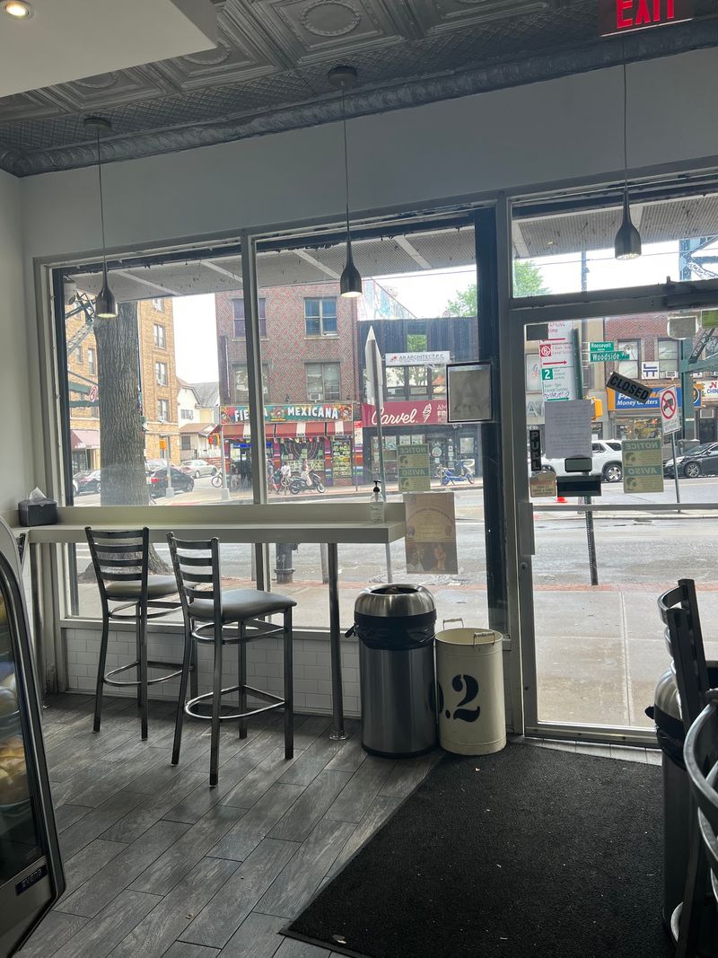 Barstools, Bright Counters, and a Busy Morning Crowd Barstools, Bright Counters, and a Busy Morning Crowd