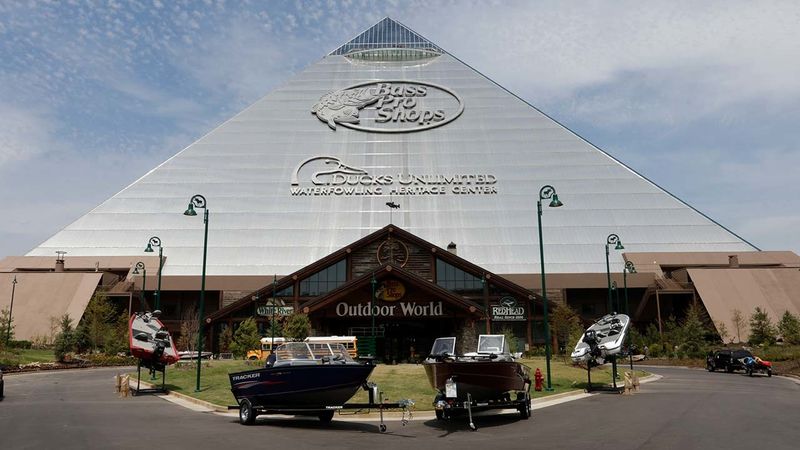 Bass Pro Shops at the Pyramid