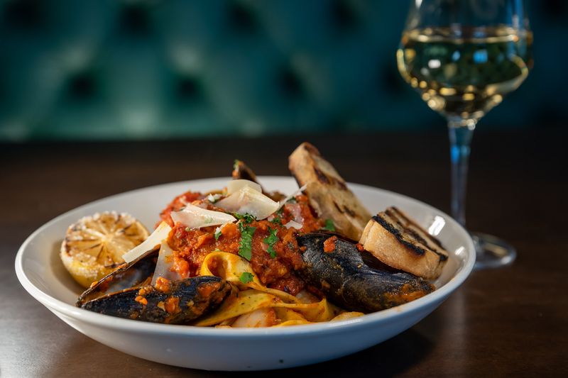 Bay House Oyster Bar & Restaurant Serves Up Coastal Sophistication