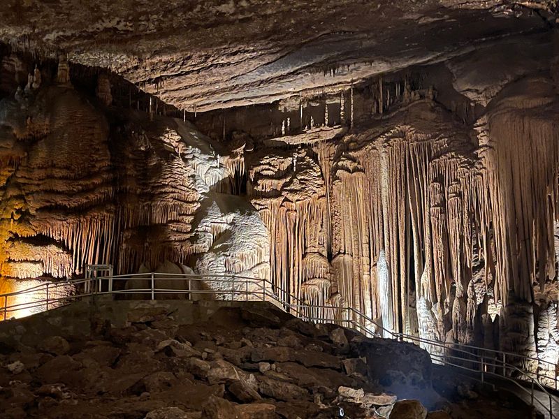 Blanchard Springs Caverns, Fifty-Six, AR Blanchard Springs Caverns, Fifty-Six, AR