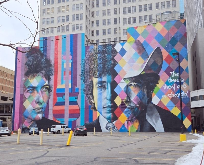 Bob Dylan Mural, Minneapolis, MN Bob Dylan Mural, Minneapolis, MN