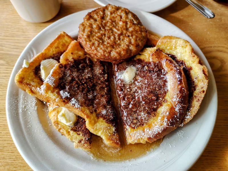 Breakfast That Starts Before Sunrise Breakfast That Starts Before Sunrise