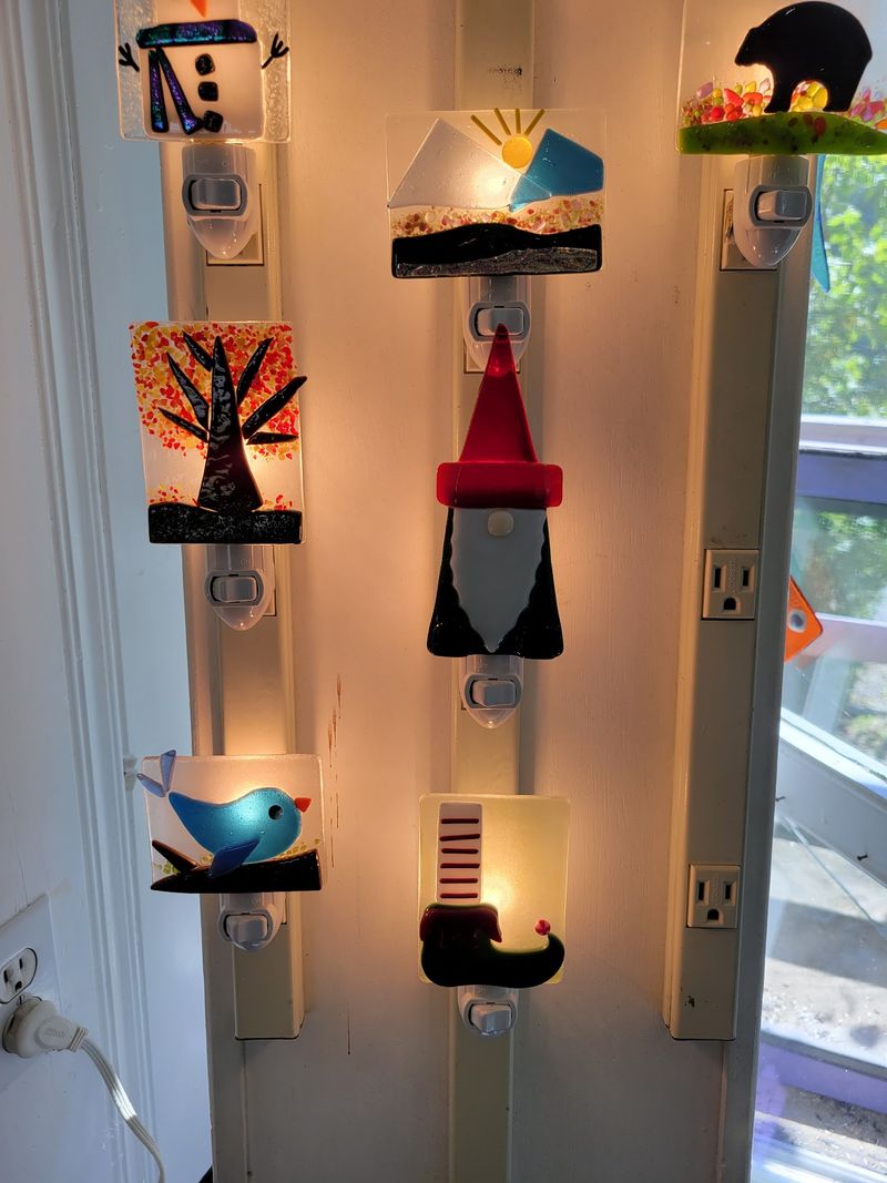 Browse a Gallery That Makes Window Shopping Dangerous Browse a Gallery That Makes Window Shopping Dangerous
