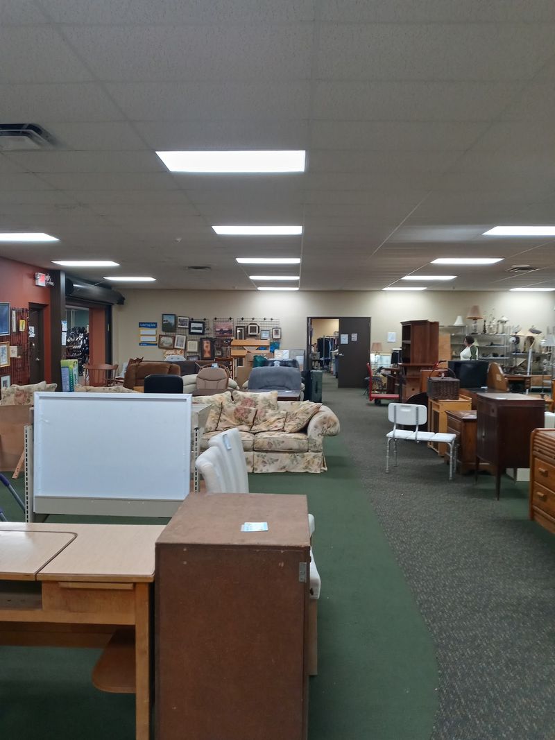 Furniture Hunting in the Back Room Furniture Hunting in the Back Room
