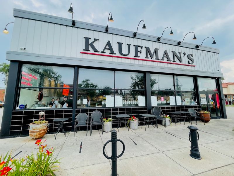 Kaufman's Bagel & Delicatessen, Skokie, IL