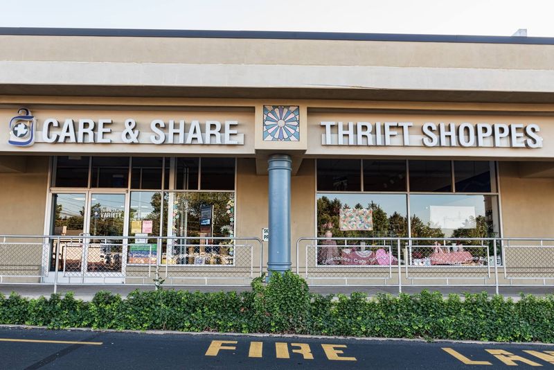 Care & Share Thrift Shoppes (Souderton): Make a Day of Browsing