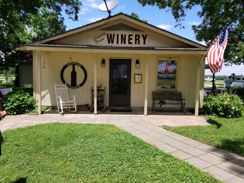 Century Farm Winery in Jackson Century Farm Winery in Jackson