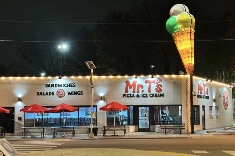 Chattanooga Locals Know This Is One Pizza Spot Worth Seeking Out