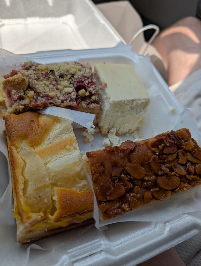 Cheesecake, Cookies, and Free Candy for Kids Cheesecake, Cookies, and Free Candy for Kids