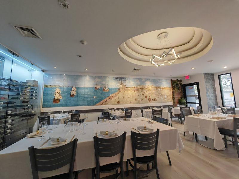 Choose BarCa for a Dinner With a Clear Point of View Choose BarCa for a Dinner With a Clear Point of View