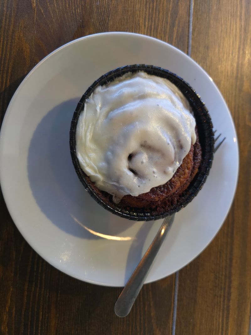 Cinnamon Rolls Worth Setting an Alarm For