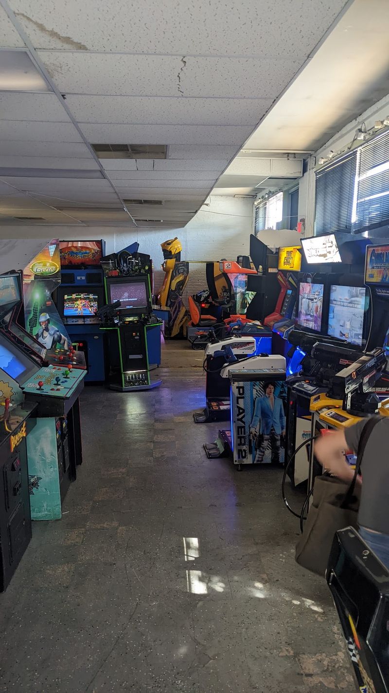 Classic Cabinets Bring Decades Of Video Game History Back To Life