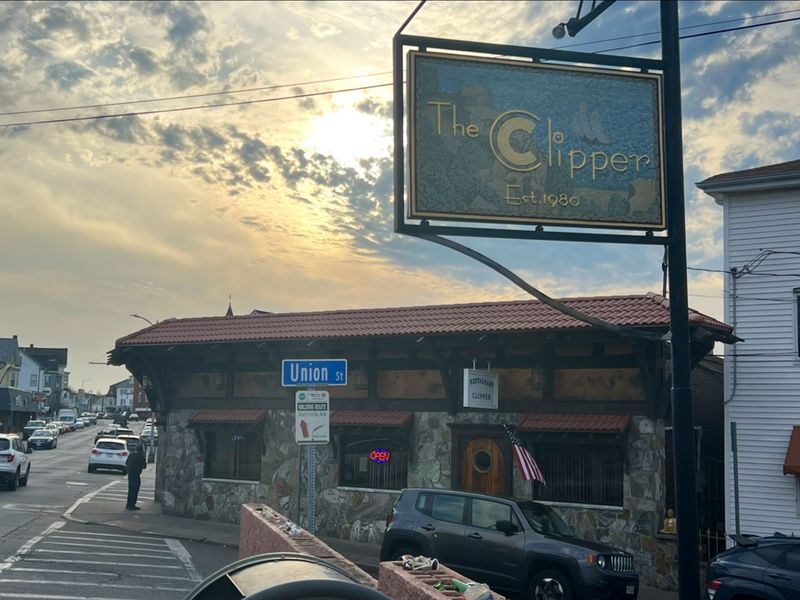 Clipper Restaurant - Fall River