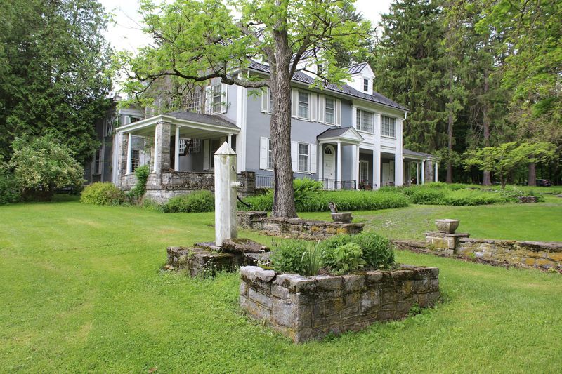 Columbus Chapel and Boal Mansion Museum