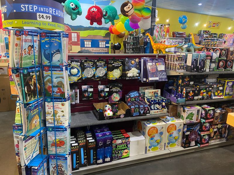 Creative and Educational Finds Reward Curious Minds