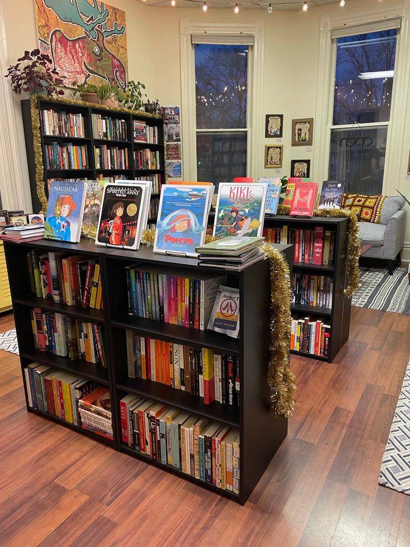 Crying Cat Books and Records, Murfreesboro Crying Cat Books and Records, Murfreesboro