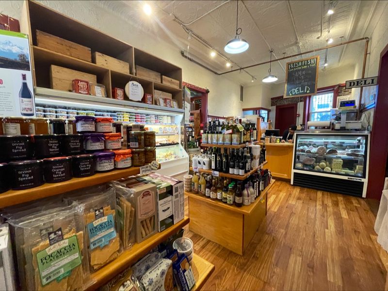 Dave’s Fresh Pasta: Somerville’s Pasta-First Dinner