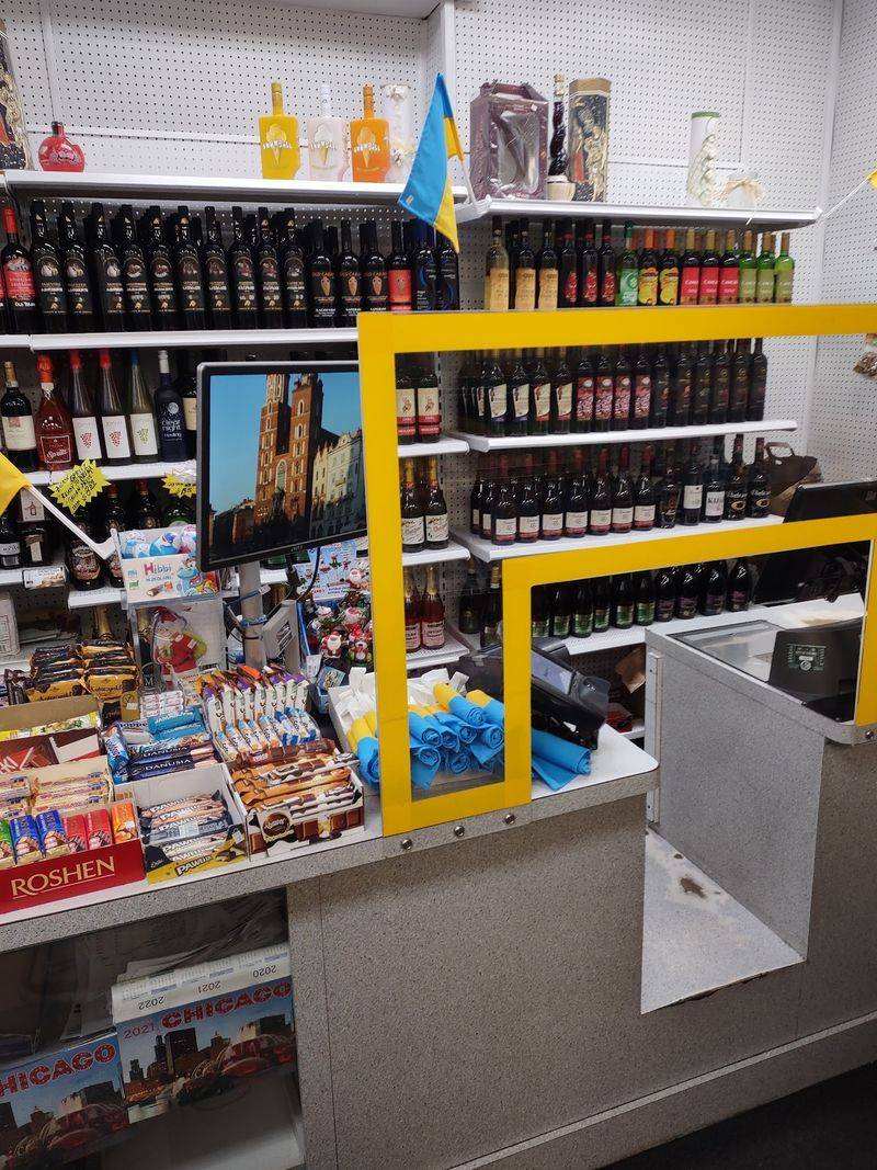 Decades of Feeding the Neighborhood Show in Every Aisle Decades of Feeding the Neighborhood Show in Every Aisle