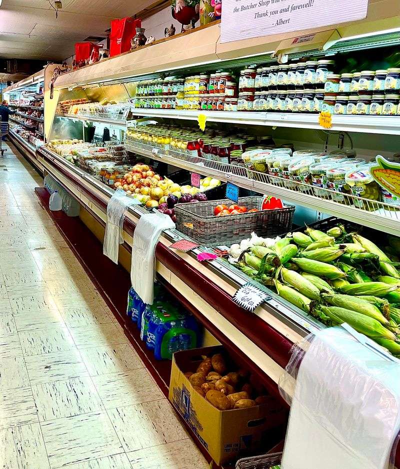 Dinner Ingredients Can Share One Shopping Stop Dinner Ingredients Can Share One Shopping Stop