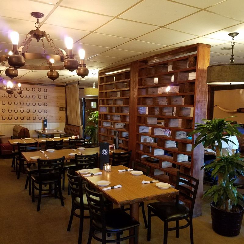 Dodge City Steakhouse: Harrisburg with a Western Wink