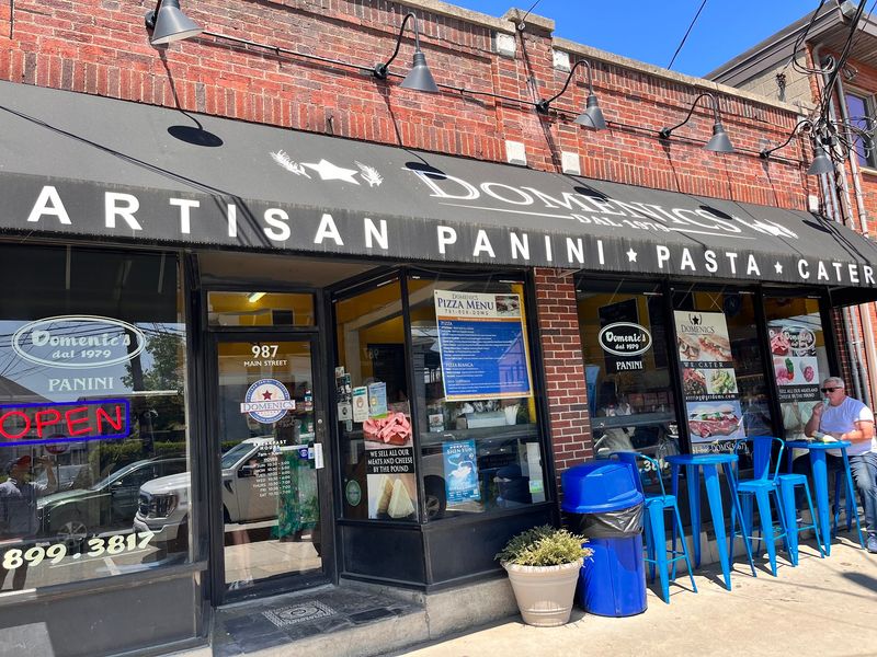 Domenic's Italian Bakery & Deli