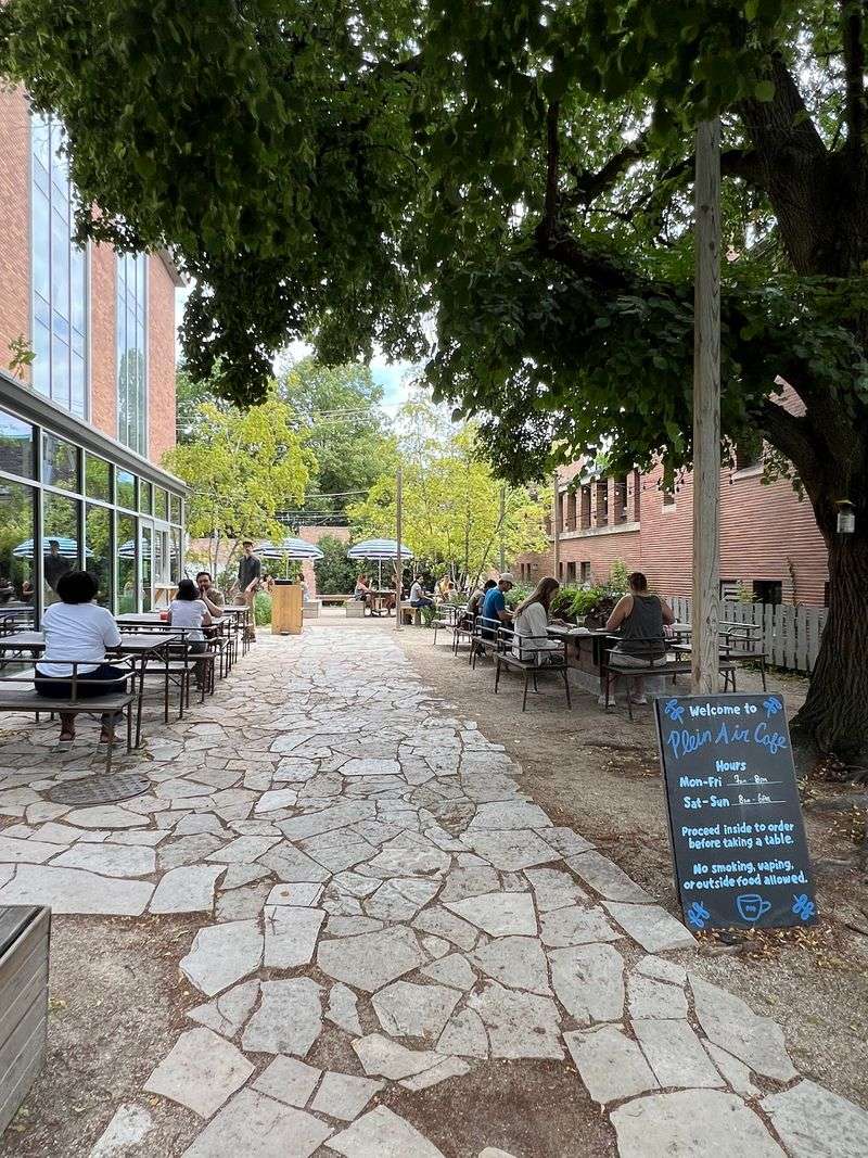 Plein Air Cafe (Chicago) Plein Air Cafe (Chicago)