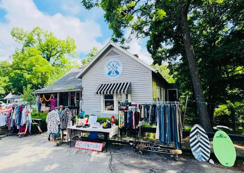 Eureka Vintage & Outdoor, Eureka Springs, AR