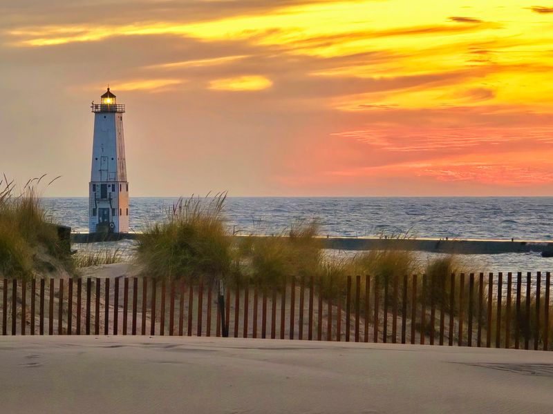 Frankfort: Sand, Sunsets, and a Lighthouse Walk Frankfort: Sand, Sunsets, and a Lighthouse Walk