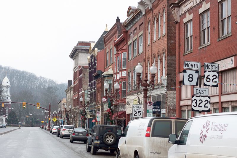 Franklin: River Views and Peaceful Walks Franklin: River Views and Peaceful Walks