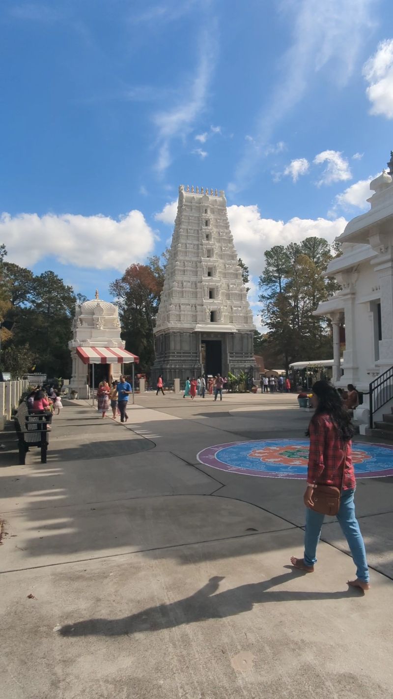 Free Tours and Friendly Guides Free Tours and Friendly Guides