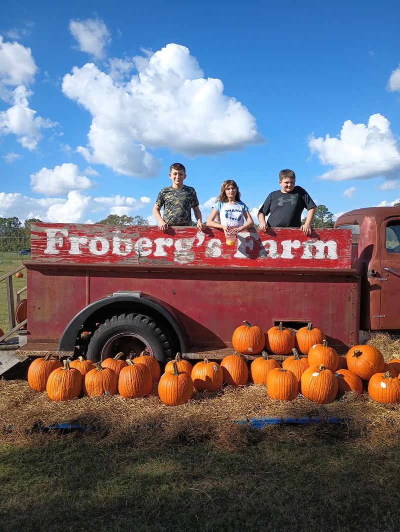 Froberg’s Farm (Alvin)