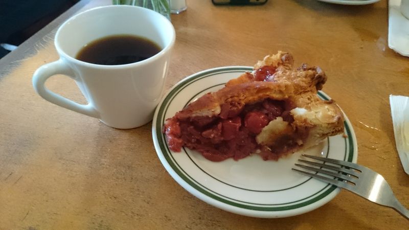 Fruit Pies That Let the Fruit Lead Fruit Pies That Let the Fruit Lead
