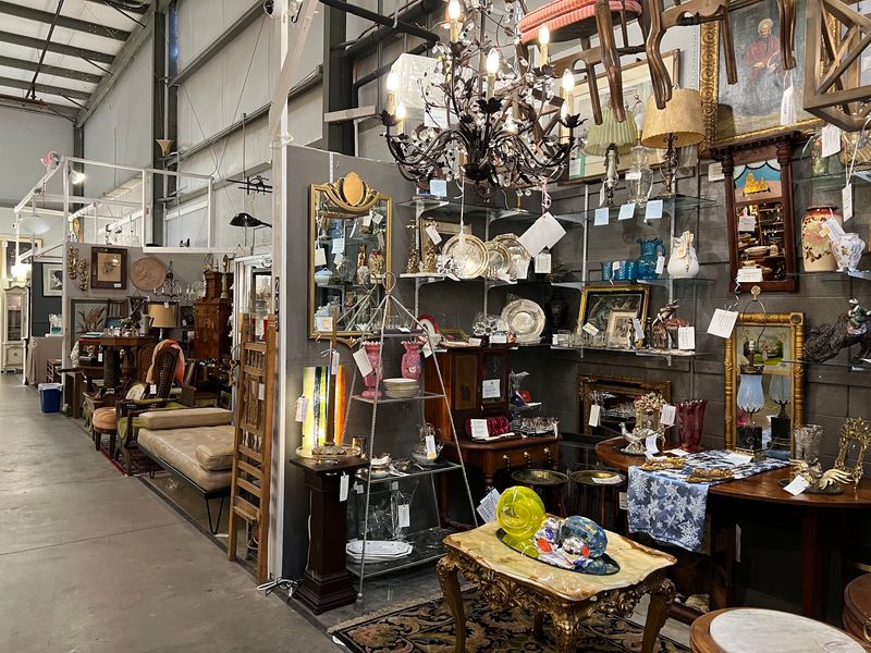 GasLamp Antiques and GasLamp Too, Nashville GasLamp Antiques and GasLamp Too, Nashville