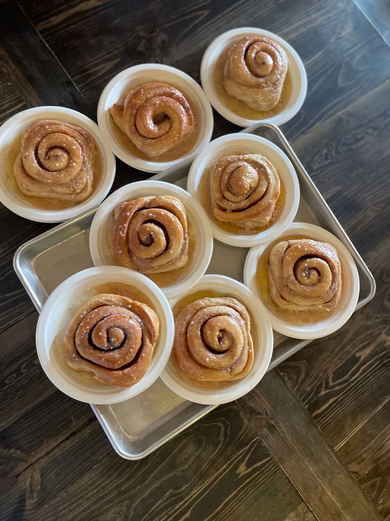 Gil's Broiler & Manske Roll Bakery (San Marcos)