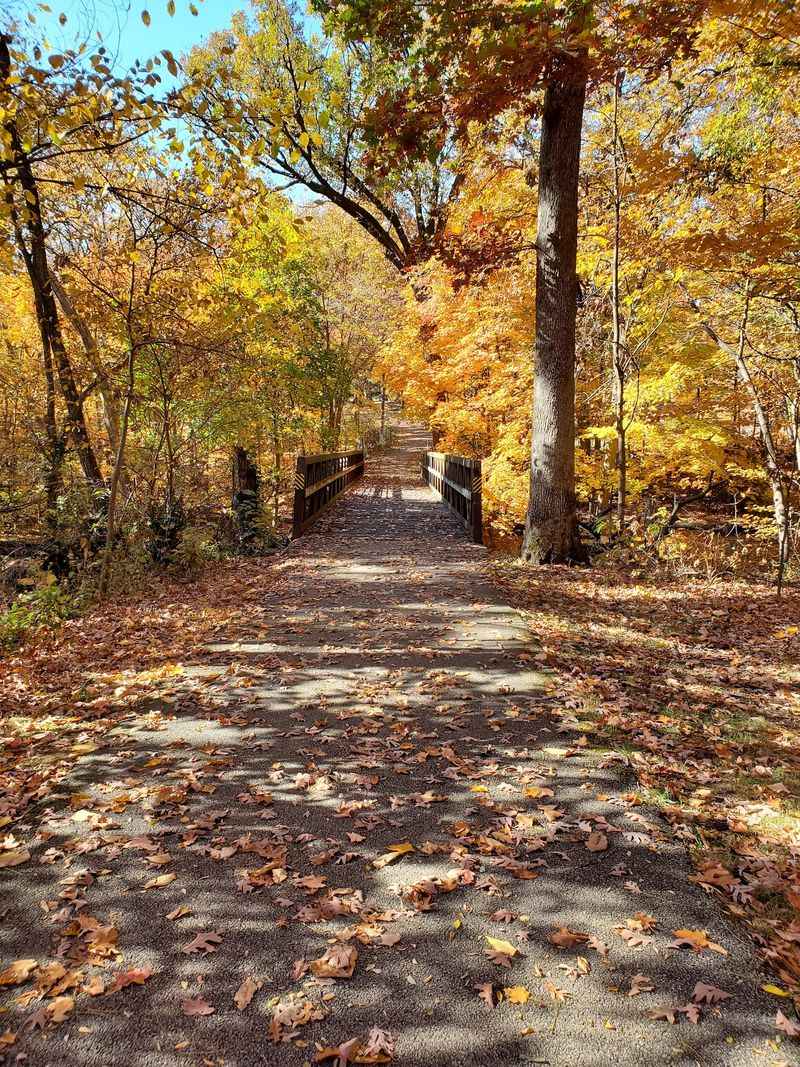 Illinois Prairie Path – Geneva Spur (Geneva)