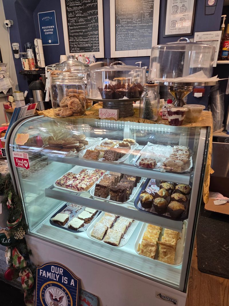 Gluten-Free Friends Finally Get a Seat at the Bakery Table