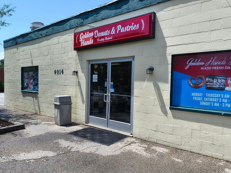 Golden Hands Bakery