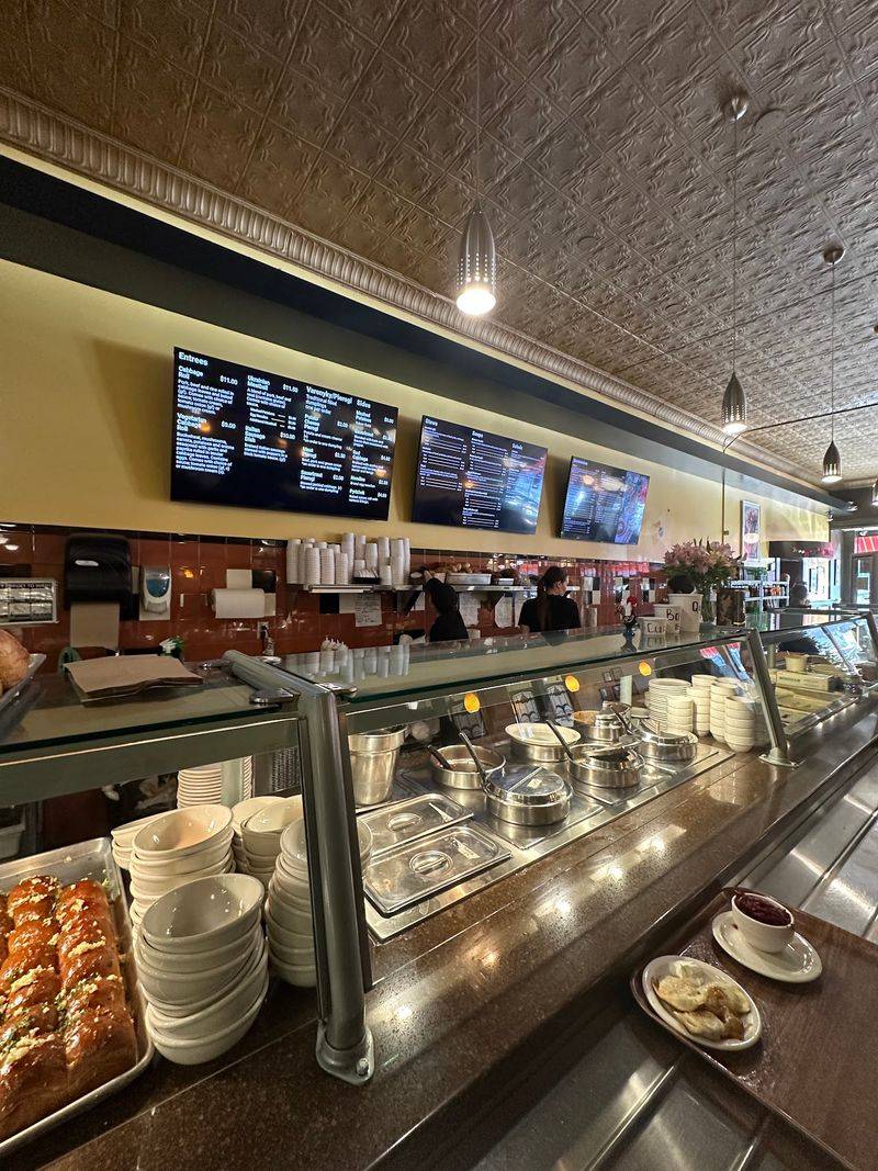 Grab a Tray: The Cafeteria Experience Grab a Tray: The Cafeteria Experience