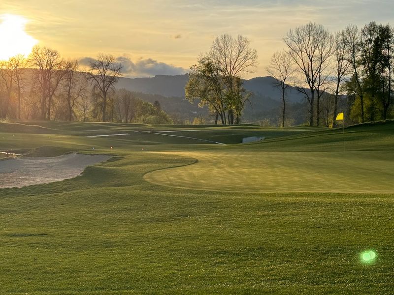 Greens Worth Bragging About Greens Worth Bragging About