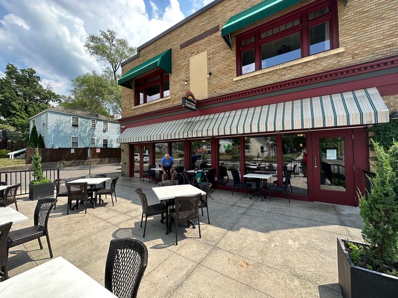 Hall Street Bakery - Grand Rapids Hall Street Bakery - Grand Rapids