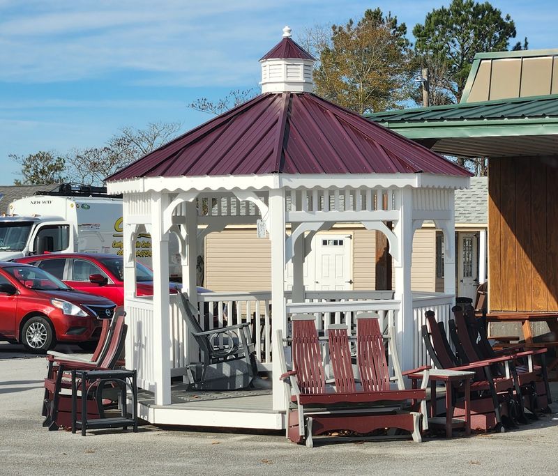 Handcrafted Furniture on the Front Porch Handcrafted Furniture on the Front Porch