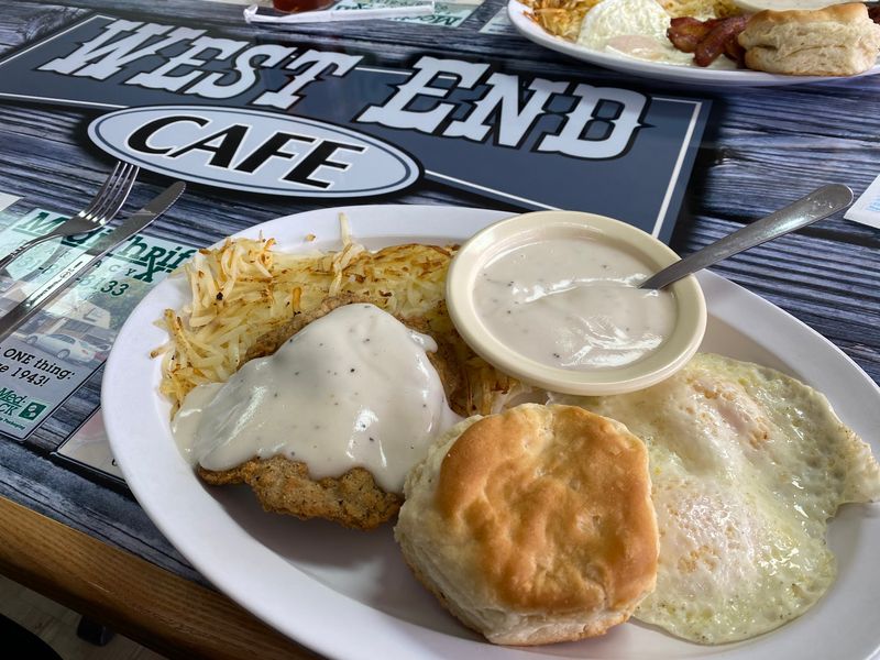 Hearty Eaters Should Aim Straight For The Tenderloin