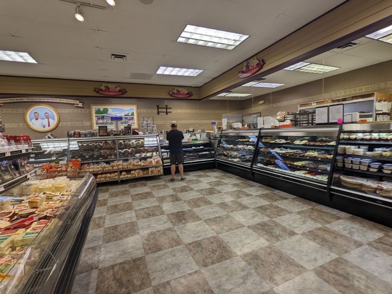 Henry's Market