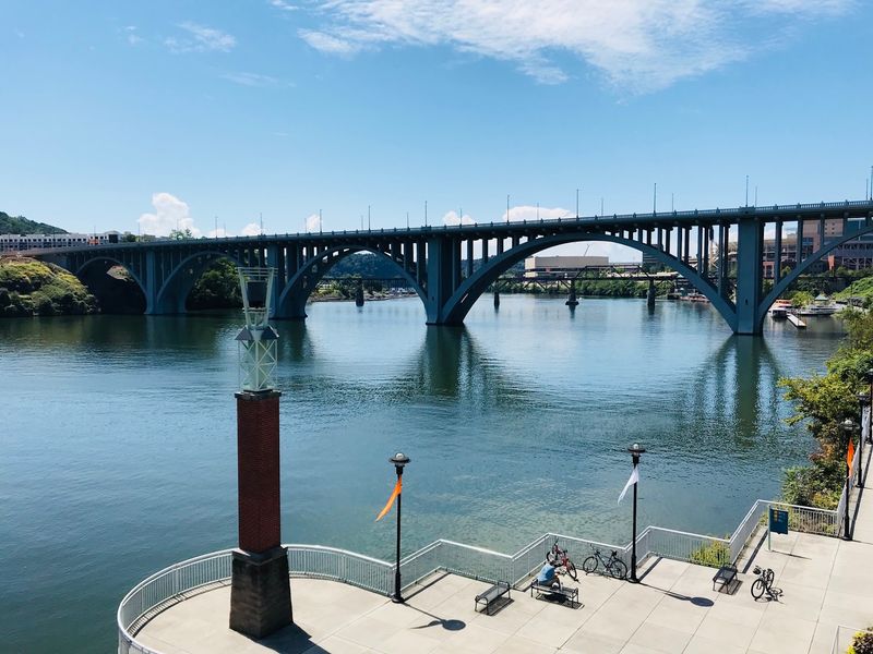 Here's Why Settling Down In This River City Makes Sense