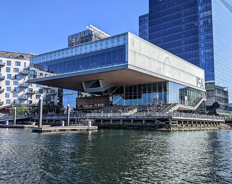 Hop On A Boat To See The Museum's Summer Sidekick Hop On A Boat To See The Museum's Summer Sidekick