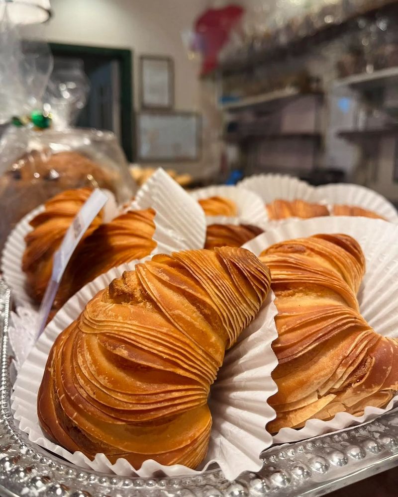 Isgro Pastries Isgro Pastries