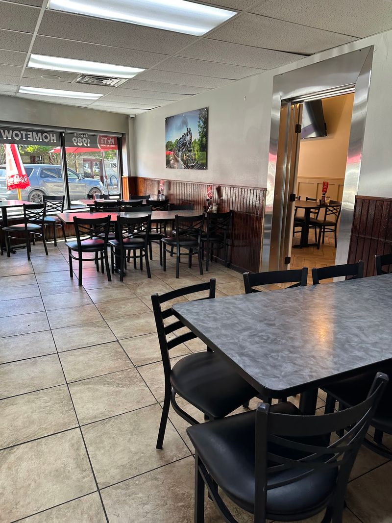 It Has the Feel of an Old-School Neighborhood Pizza Joint It Has the Feel of an Old-School Neighborhood Pizza Joint