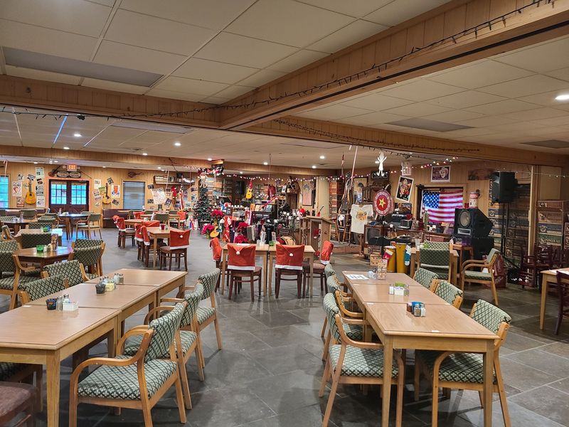Jim Oliver's Smoke House Restaurant